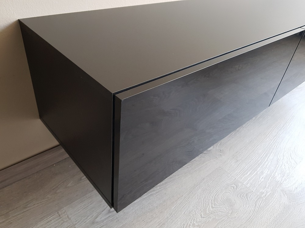 Tv-meubel 180 cm mat zwart - hoogglans zwart